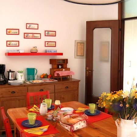 Guesthouse La Rocca Грассоббьо Экстерьер фото