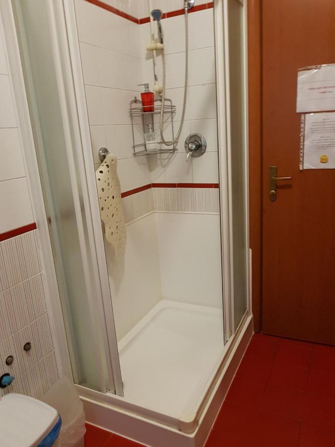 Guesthouse La Rocca Грассоббьо Экстерьер фото